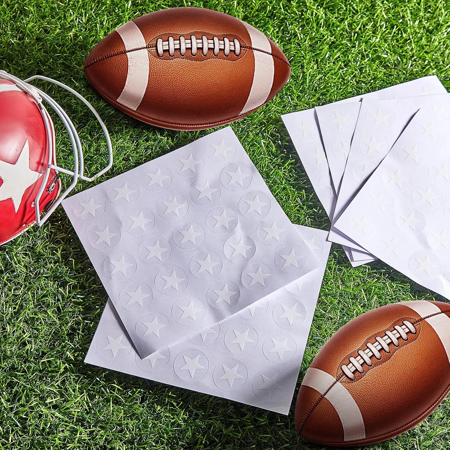 Leinuosen Star Helmet Stickers Football Baseball Helmet Decals 1-1/8 Inch Vinyl Sports Football Decals Self Adhesive Hockey Stickers for Hockey, Lacrosse, Batting
